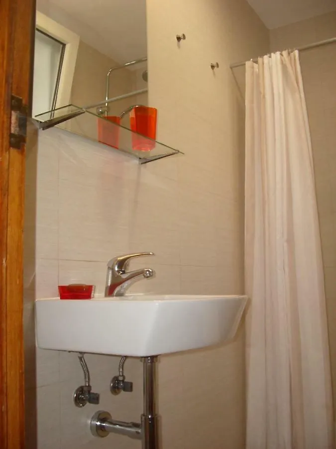 Homestay Habitacion En Tamariu Spain